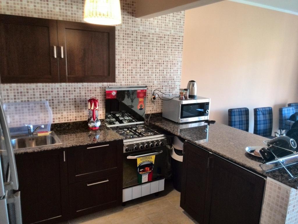 Three-Bedroom Garden Chalet At Marina Wadi Degla For Families Айн-Сохна Номер фото